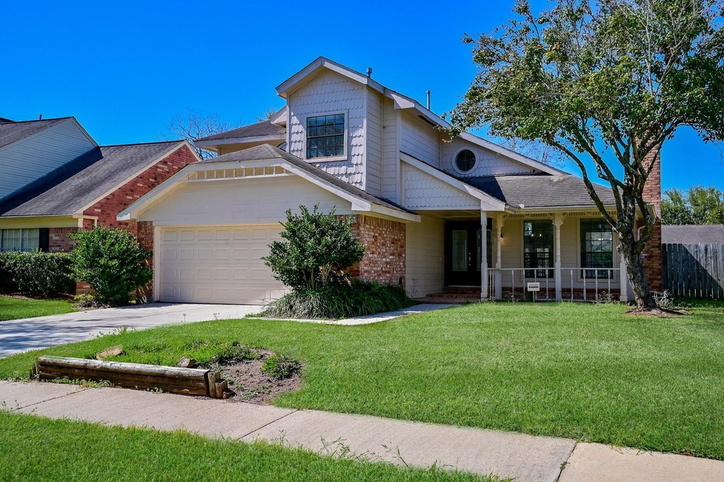 3410 Streamside Lane - Photo 2