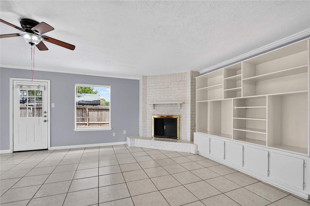 7622 Bubbling Spring Lane - Photo 5