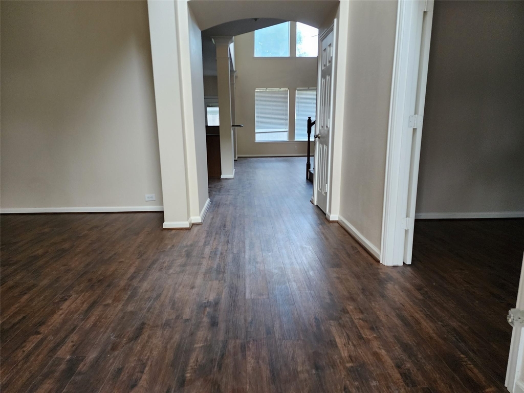 5307 Dandelion Meadow Lane - Photo 2