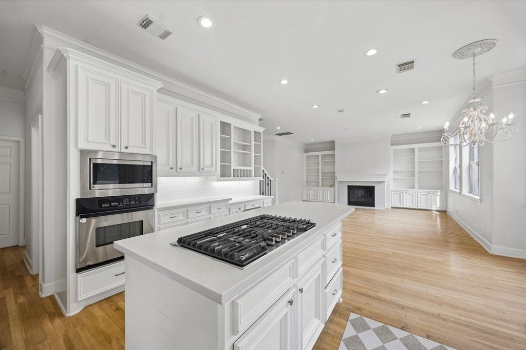 4601 Mimosa Drive - Photo 9