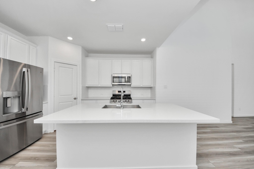 9223 Willowbank Gap Lane - Photo 12