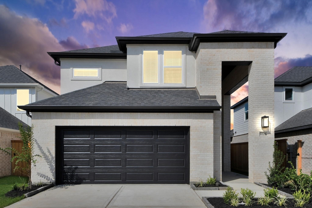 9223 Willowbank Gap Lane - Photo 1