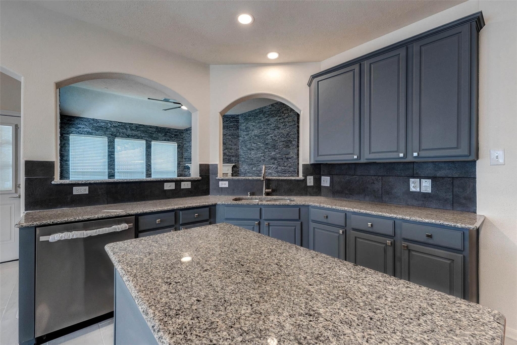 26603 Summerbend Hollow Lane - Photo 13