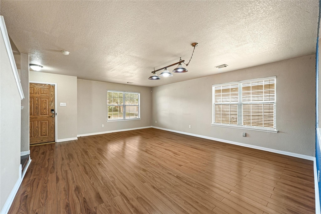 15822 Kings Cypress Lane - Photo 3