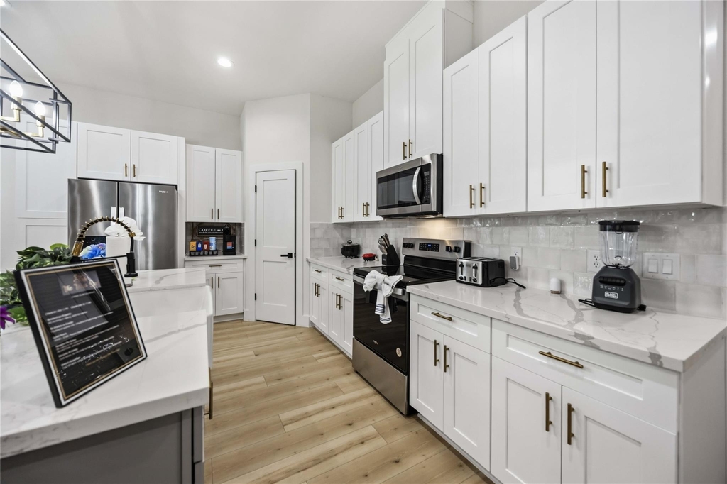 5330 Wenda Street - Photo 13