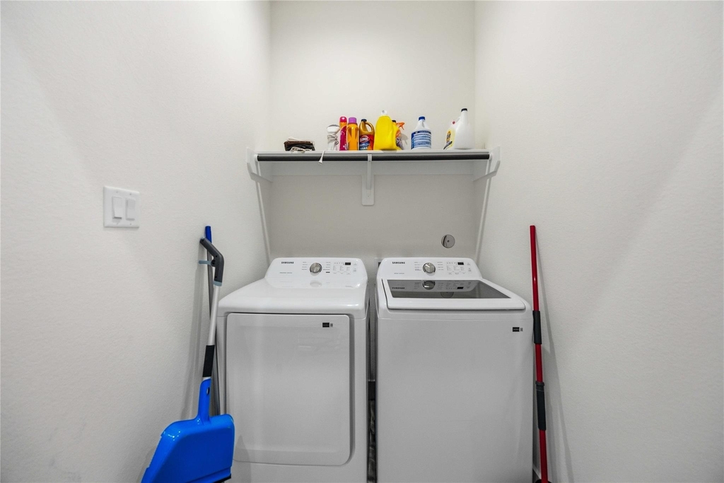 5330 Wenda Street - Photo 24