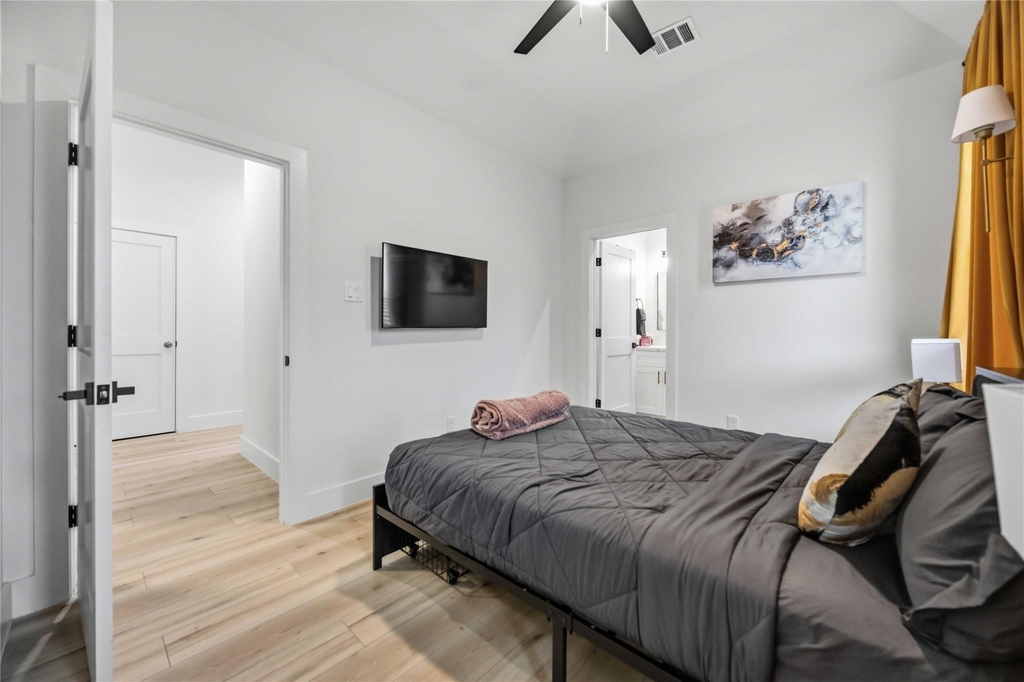 5330 Wenda Street - Photo 18