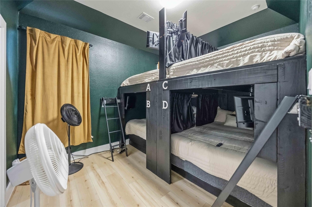 5330 Wenda Street - Photo 20