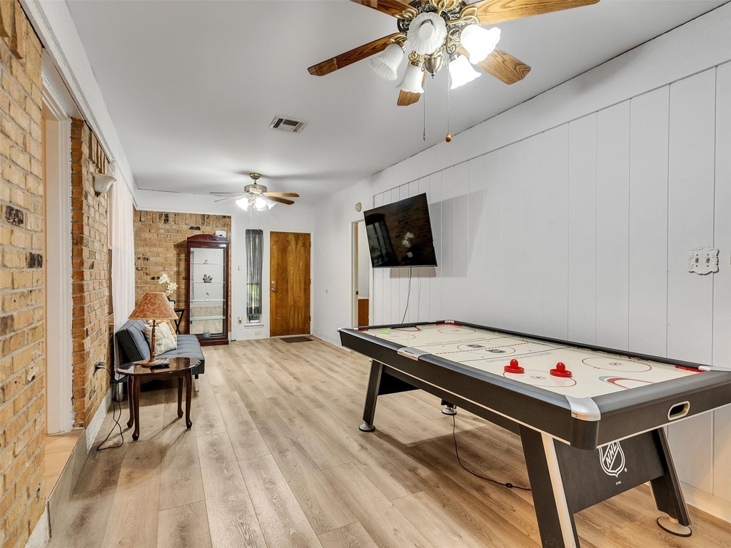 4002 Thistledown Drive - Photo 15