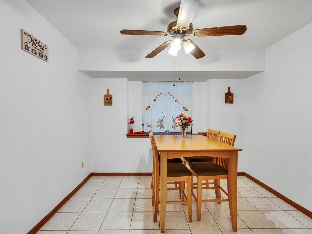 4002 Thistledown Drive - Photo 11