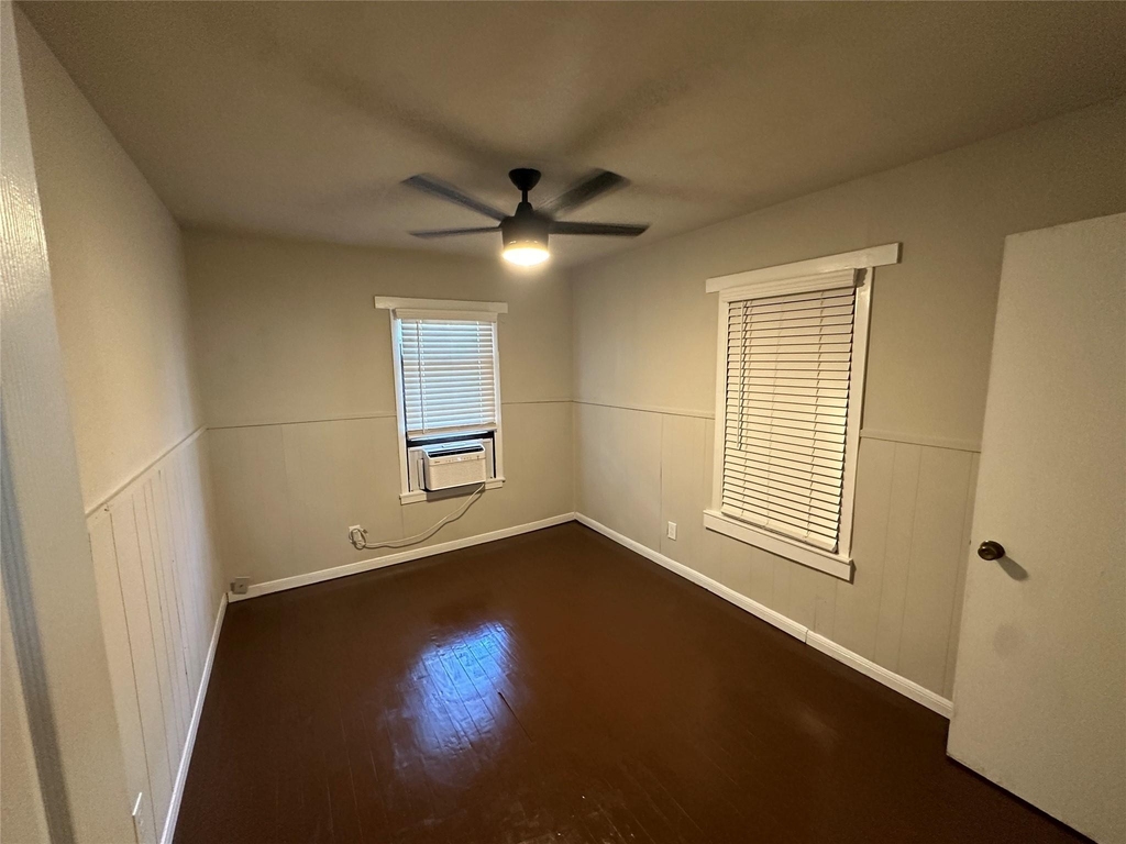 2717 Napoleon Street - Photo 11