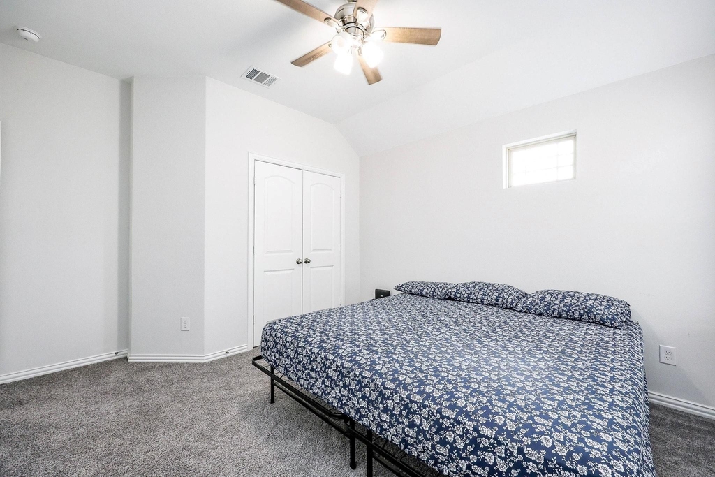 138 Sunray Creek Drive - Photo 29