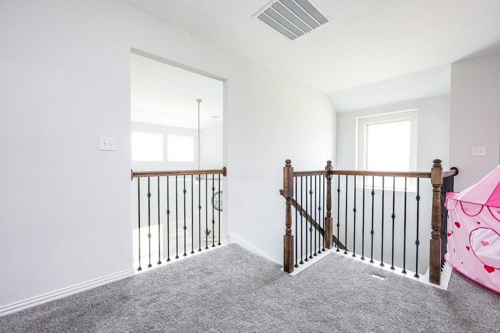 138 Sunray Creek Drive - Photo 24
