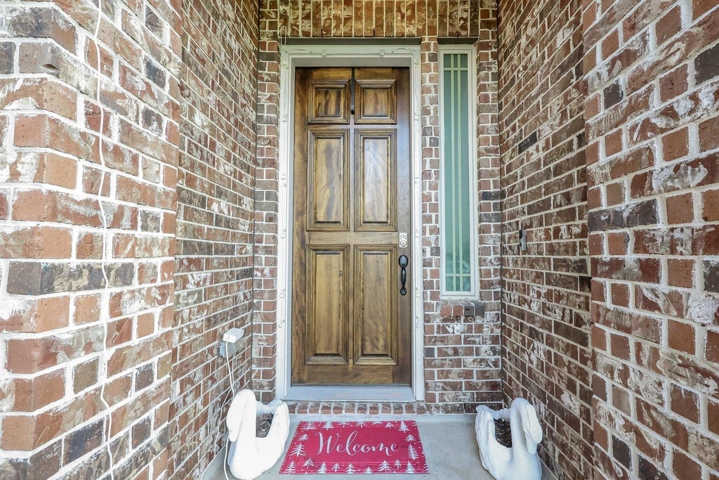 138 Sunray Creek Drive - Photo 2