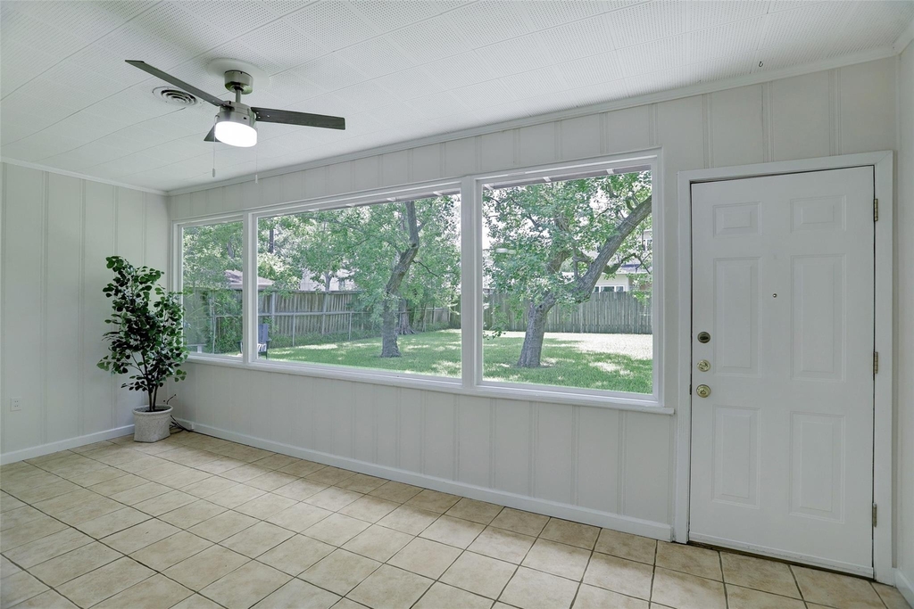 4125 Woodfox Street - Photo 11