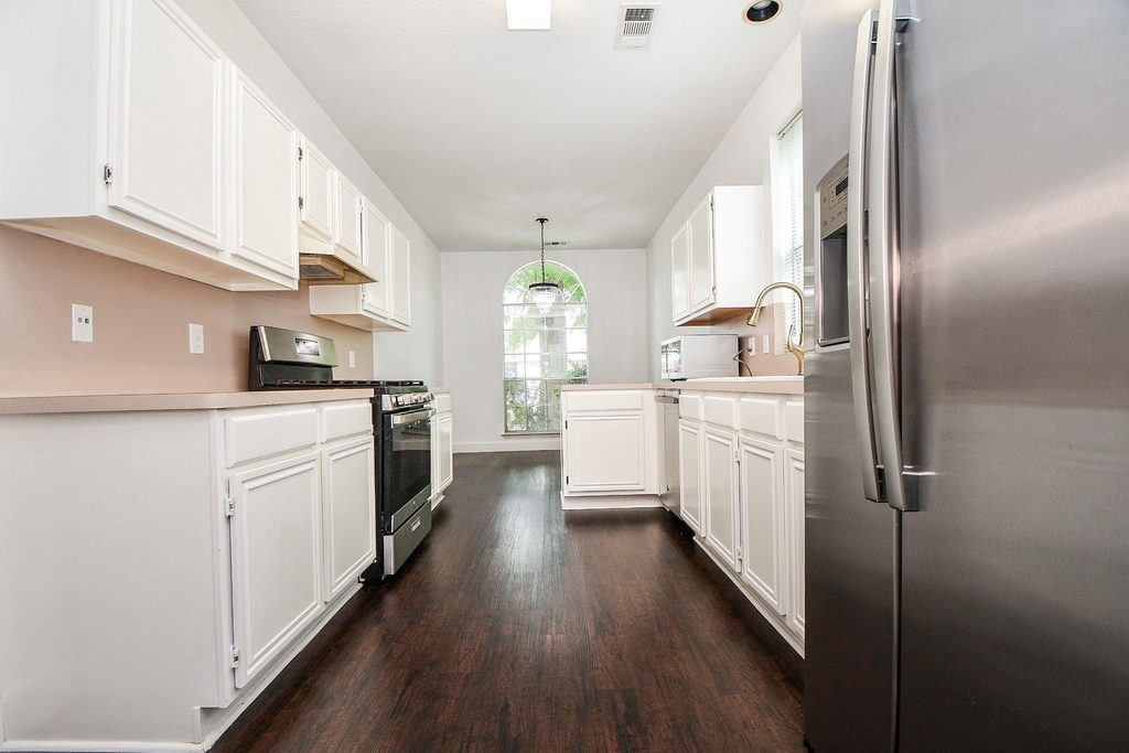 2911 Copper Cliff Drive - Photo 7