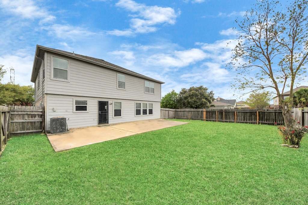 2203 Gable Hollow Lane - Photo 7