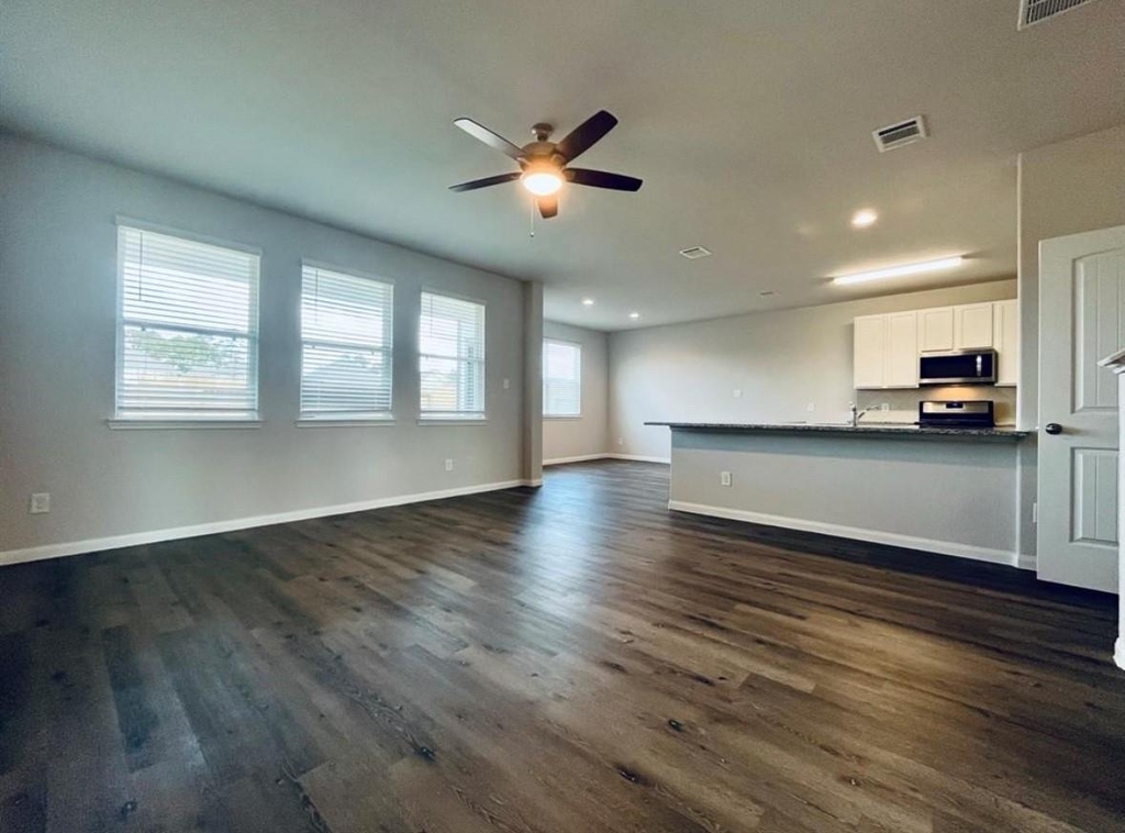 4807 Blue Jacaranda Way - Photo 3