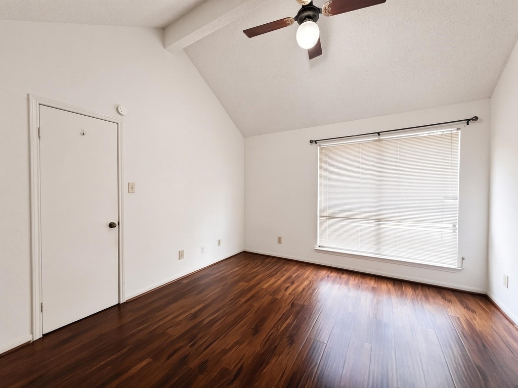 8359 Sands Point Drive - Photo 8