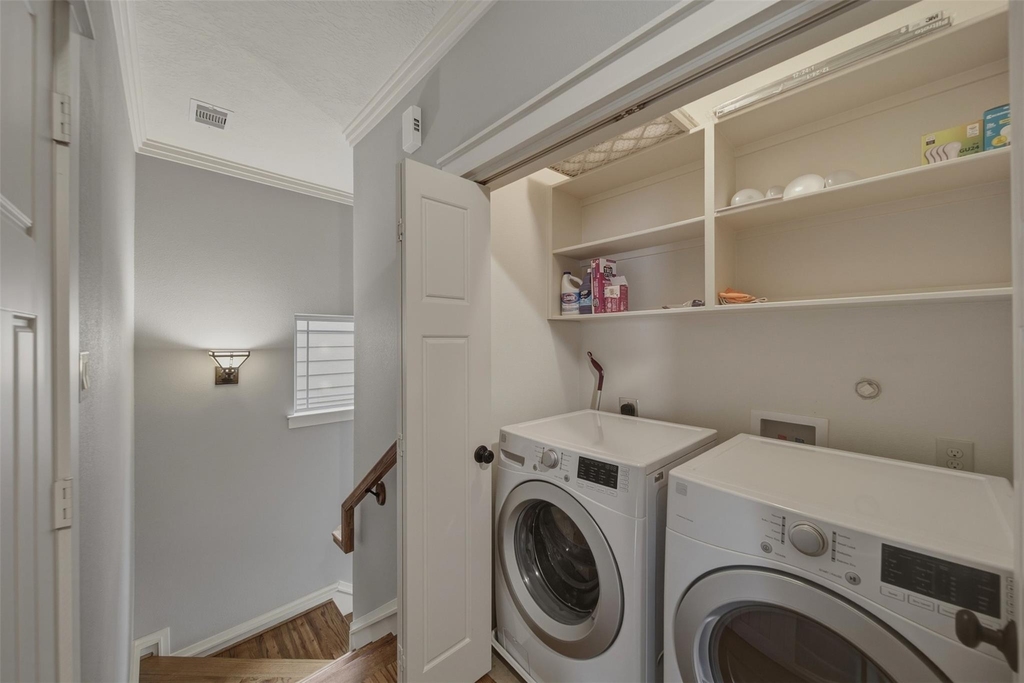 5832 Darling Street - Photo 5