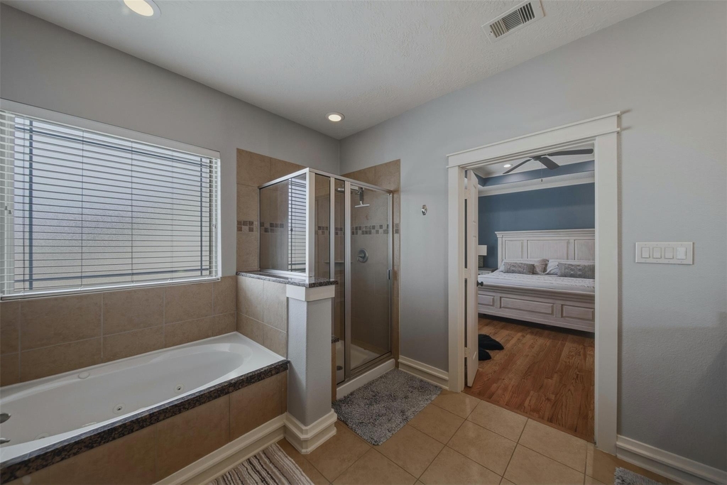 5832 Darling Street - Photo 10