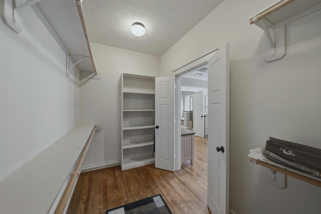 5832 Darling Street - Photo 13