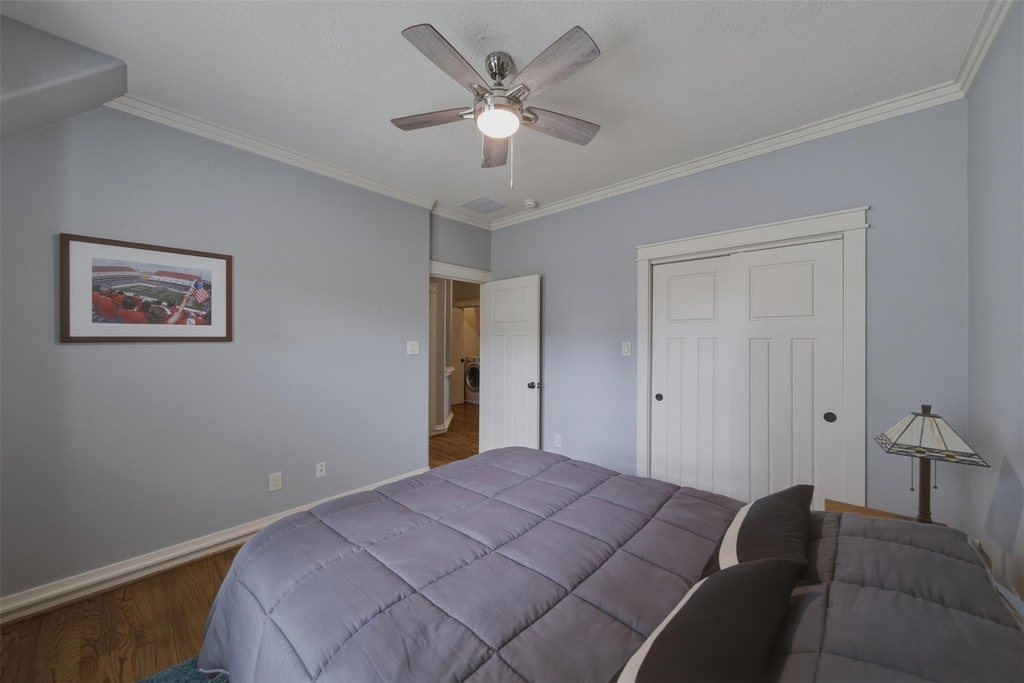 5832 Darling Street - Photo 18