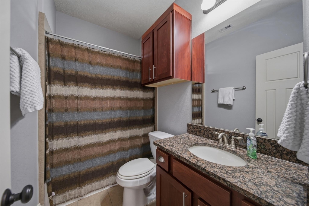5832 Darling Street - Photo 16