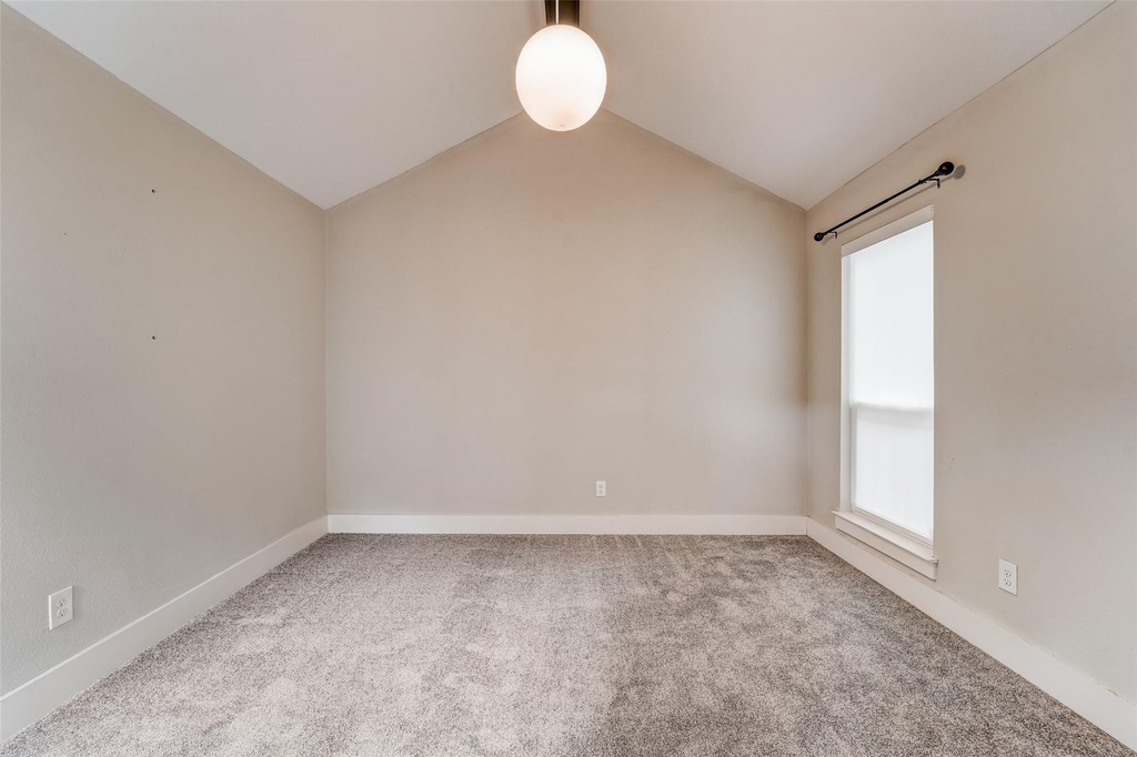 1371 Beaujolais Lane - Photo 17