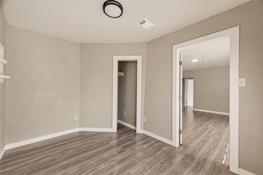 1221 Parkway Street - Photo 15