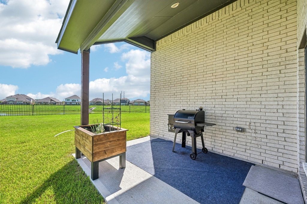 409 Chardonnay Drive - Photo 35