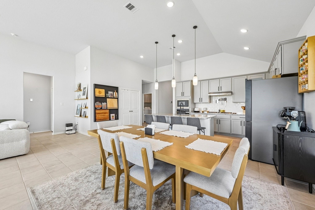 409 Chardonnay Drive - Photo 9