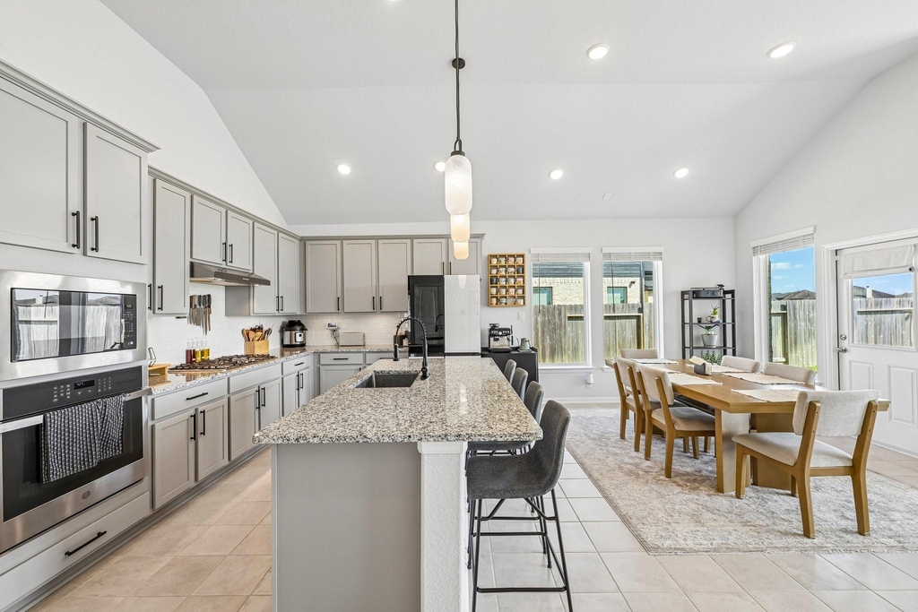 409 Chardonnay Drive - Photo 19