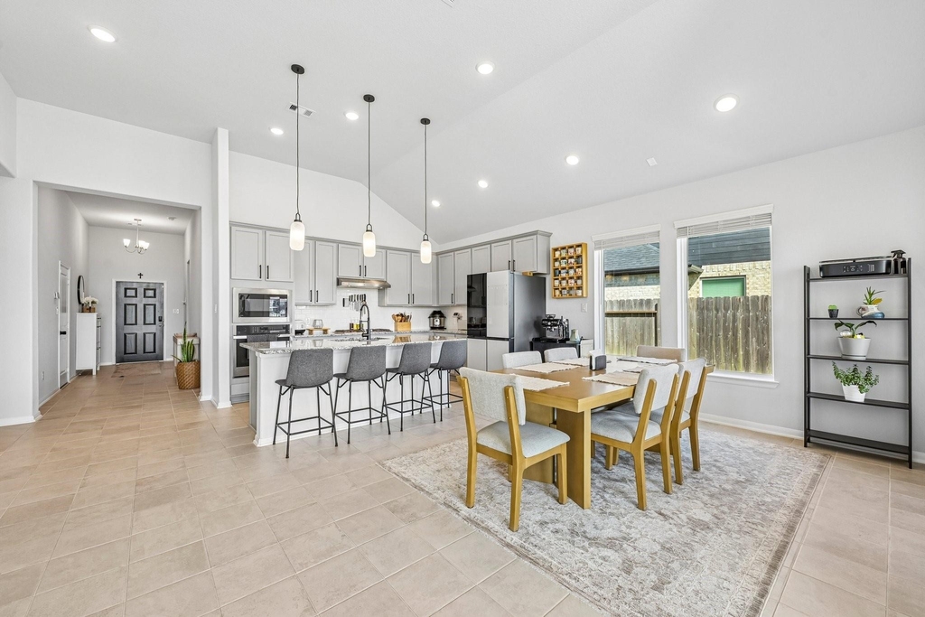 409 Chardonnay Drive - Photo 10
