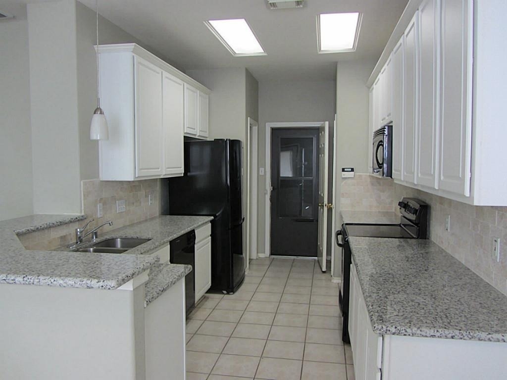 16523 Beckland Lane - Photo 4