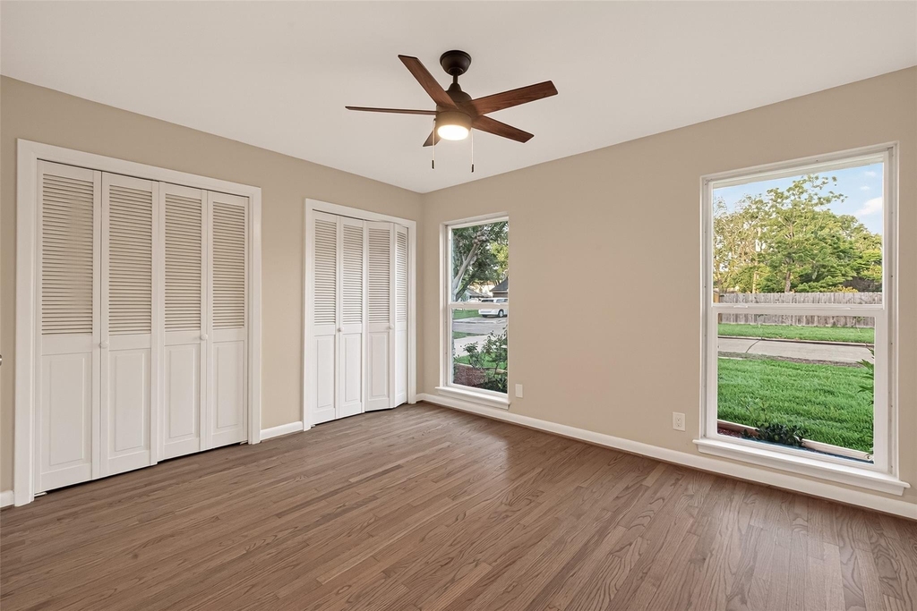 11206 Huggins Drive - Photo 16