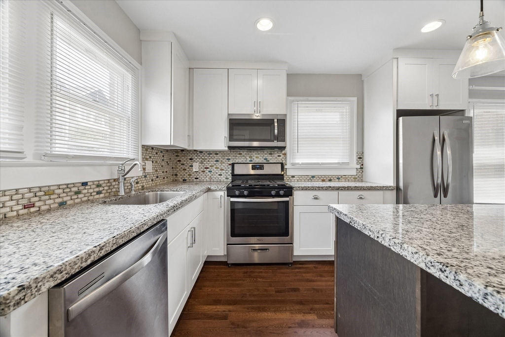 121 North Street - Photo 7