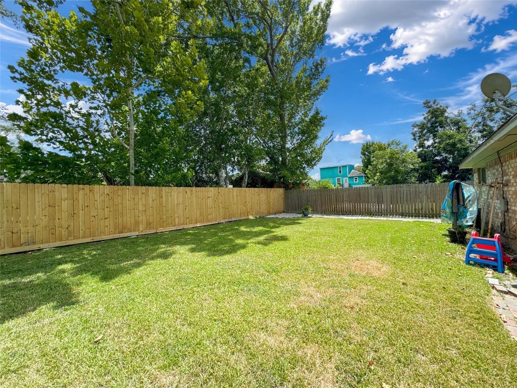 4537 Dakota Street - Photo 30