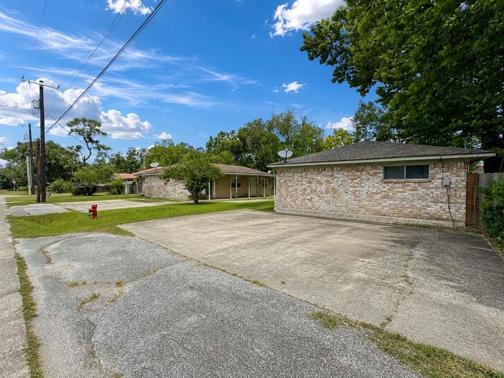4537 Dakota Street - Photo 39
