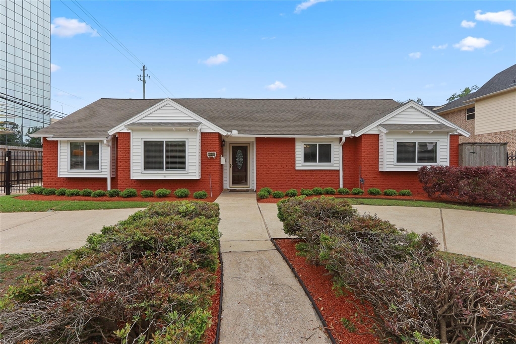 12303 Barryknoll Lane - Photo 2