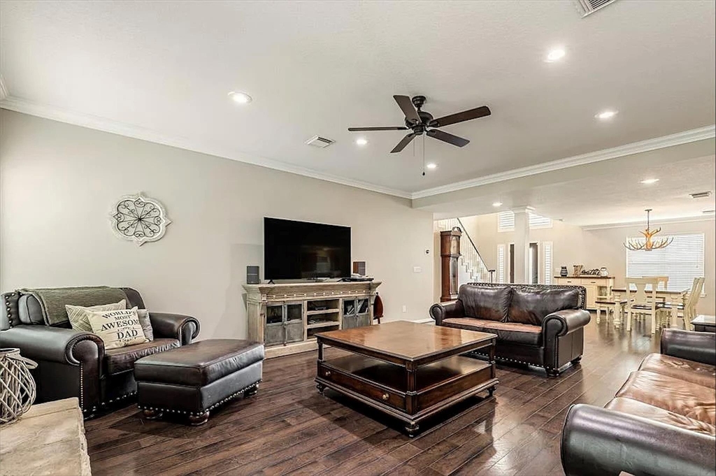 5434 Chinaberry Grove - Photo 10