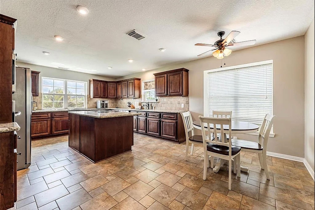 5434 Chinaberry Grove - Photo 5