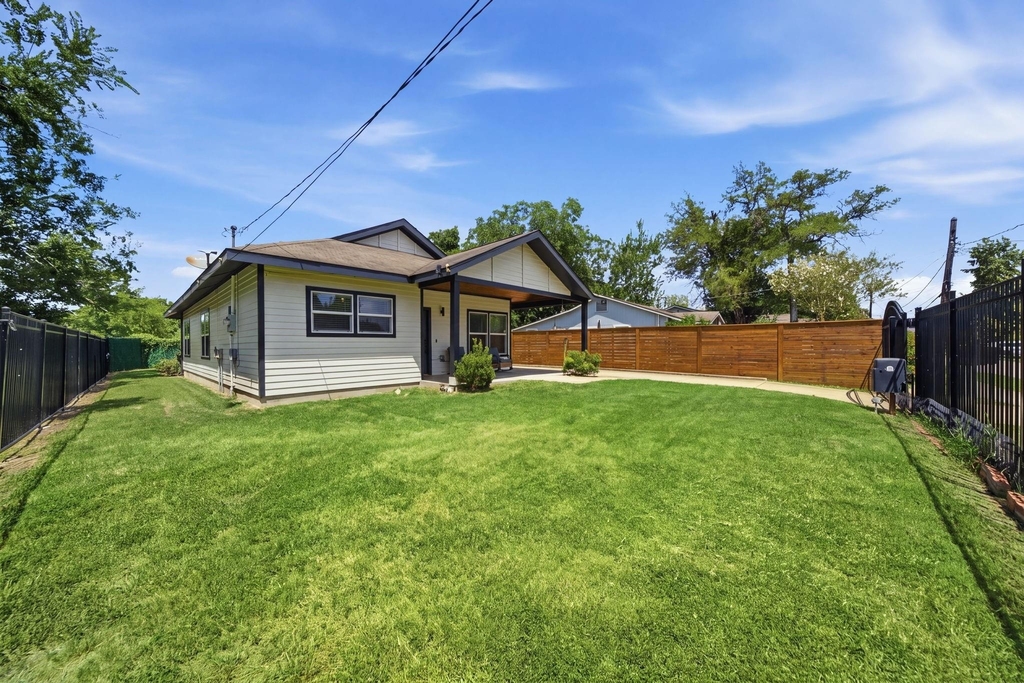 801 Wilkes Street - Photo 17