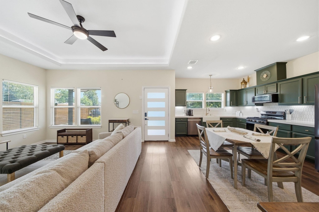 801 Wilkes Street - Photo 4