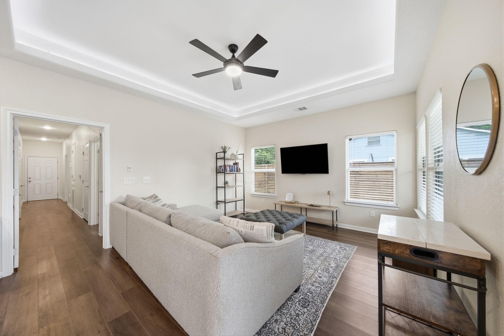 801 Wilkes Street - Photo 5
