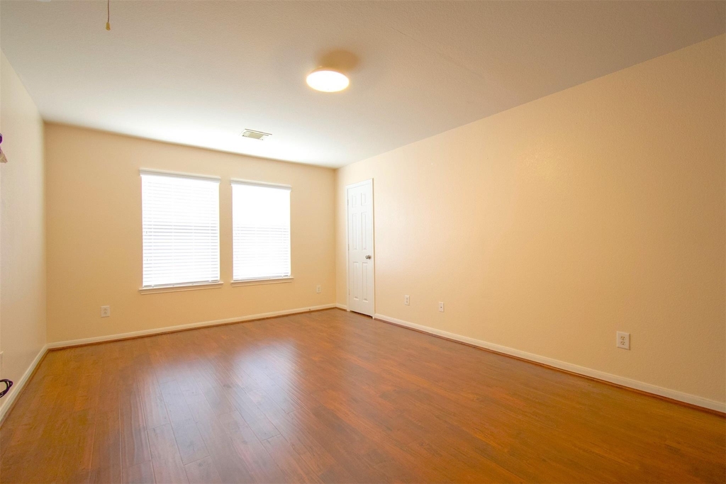15602 Waumsley Way - Photo 18