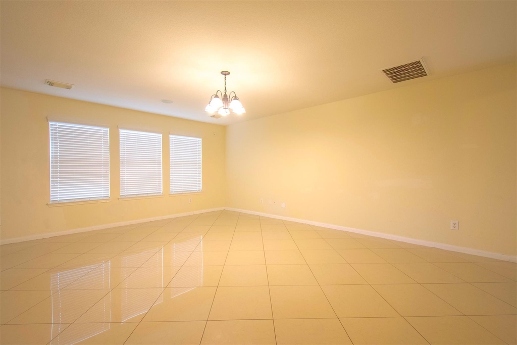 15602 Waumsley Way - Photo 12