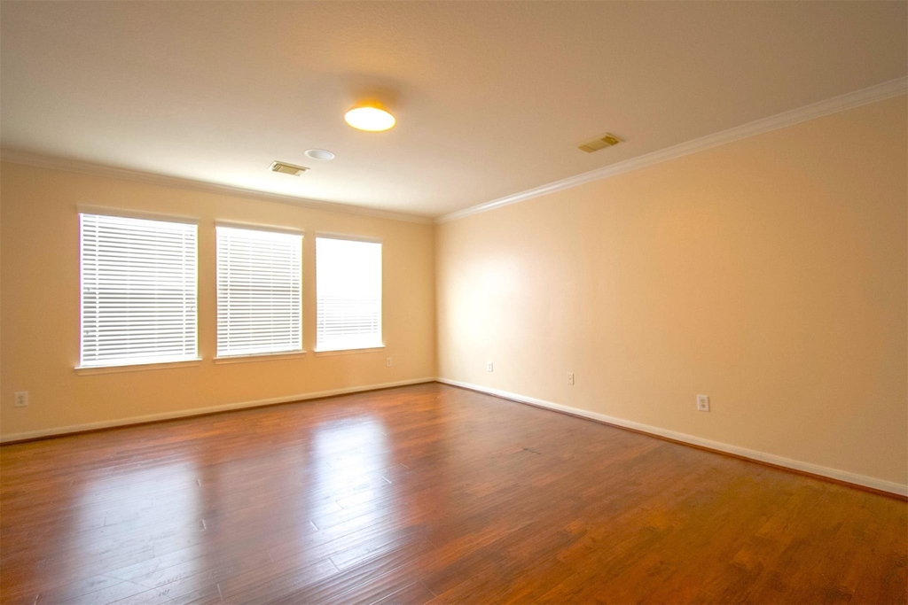15602 Waumsley Way - Photo 21
