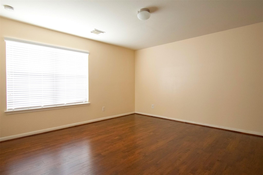 15602 Waumsley Way - Photo 30