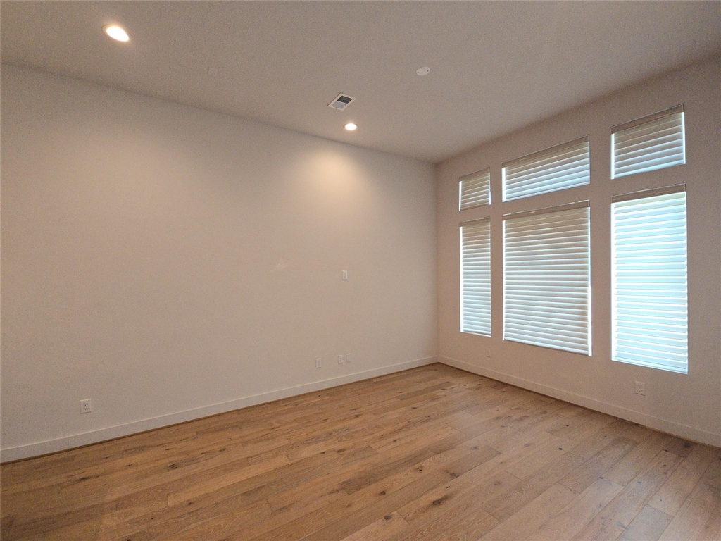 2414 Gray Street - Photo 7